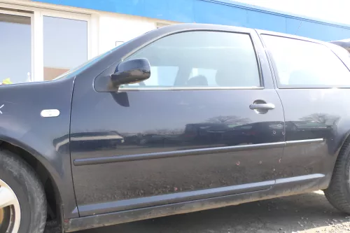 VW Golf 4 Tür vorne links Fahrertür 2/3-Türer blau LC5M ohneAnbauteile