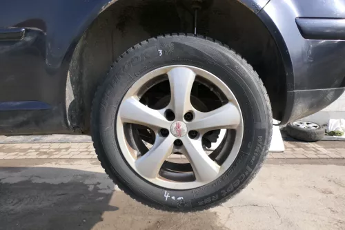 4x Golf 4 Bora Alufelgen Felgen 195/65 R15 Reifen wechseln OZ Sport01555200 23-C (167234)