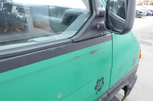 VW T4 Tür vorne rechts grün LA6N Beifahrertür 701831056H bis ca. 1996 ohne Anbau (167263)