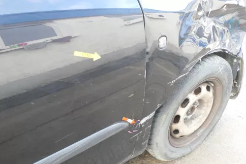 Skoda Fabia 5J Kombi + Limo Tür vorne rechts Beifahrertür schwarz LF9R - Mängel (167347)