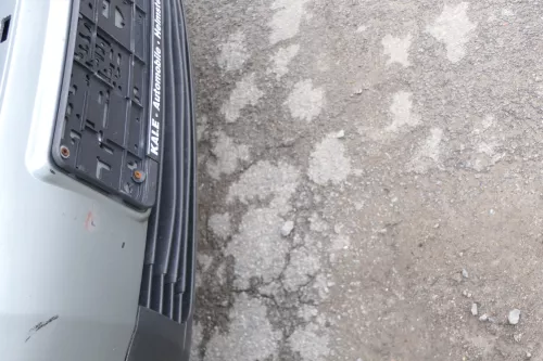 VW Passat 3BG Stoßstange vorne Frontstoßstange Stoßfänger grau LA7S SWR (167595)