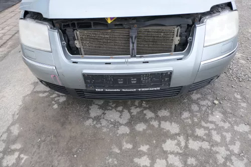 VW Passat 3BG Stoßstange vorne Frontstoßstange Stoßfänger grau LA7S SWR (167595)