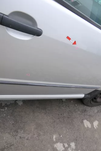 Skoda Fabia 6Y Kombi Limousine Tür vorne rechts Beifahrertür grau silber LF7T (167706)