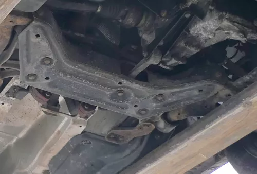 VW Polo 9N Seat Ibiza 6L Achse vorne Vorderachse Aggregateträger Fabia 6Q0199287