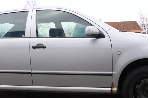 Skoda Fabia 6Y Kombi Limousine Tür vorne rechts Beifahrertür grau silber LF7T