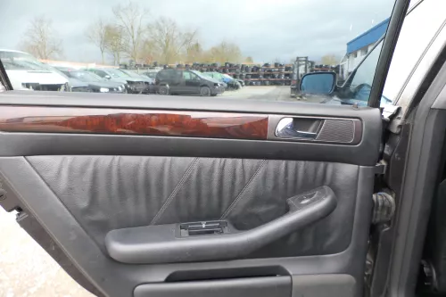 1x Audi A6 4B Türverkleidung Verkleidung Tür hinten links Leder onyx (167801)