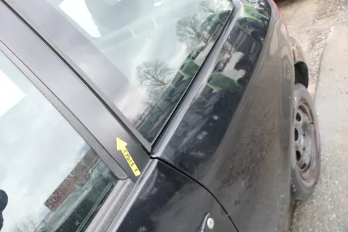 VW Lupo Seat Arosa Tür vorne links Fahrertür schwarz L041 (mechanischer FH) (167836)