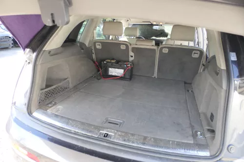 Audi Q7 4L Kombi Verkleidung Teppich Kofferraum Kofferraumteppich grau achatgrau