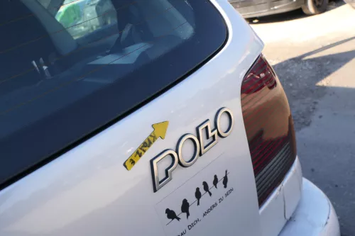 VW Polo 6N Heckklappe Klappe hinten Kofferraumklappe mit Scheibe silber LB7Z sa (168283)