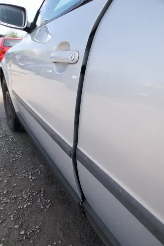 VW Passat 3B 3BG 3B6 Kombi + Limo Tür vorne links Fahrertür grau silber LB7Z ohn (168382)