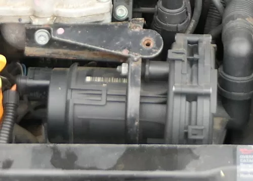 VW Golf 4 Audi A3 Sekundärluftpumpe Sekundärpumpe 06A959253 AQY 078906601M