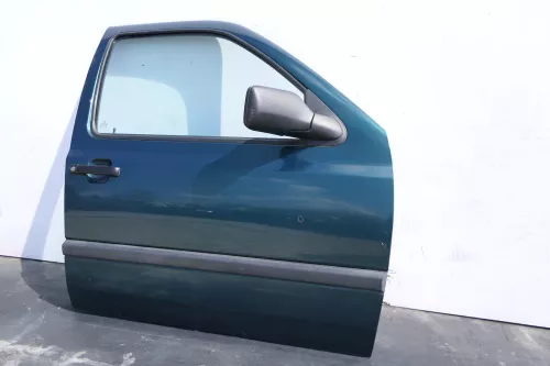 Golf 3 Vento Tür vorne rechts Beifahrertür 4/5-Türer + Kombi Variant grün LC6P