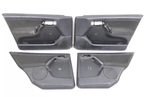 4x Golf 3 1H Türverkleidung Verkleidung Tür vorne links+rechts schwarz 4/5-Türer