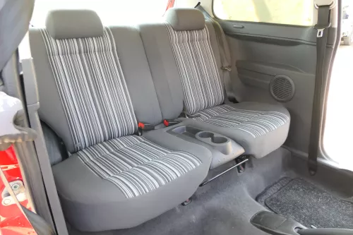 VW Fox Rückbank für Kopfstützen Kopfstütze Rücksitzbank getrennt teilbar geteilt (168526)