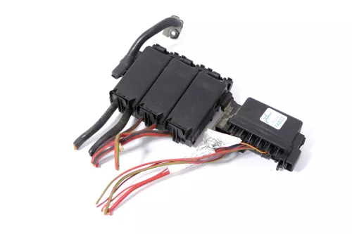 VW Fox 5Z Kasten Abdeckung Batterie Sicherungsträger Sicherung Sicherungskasten