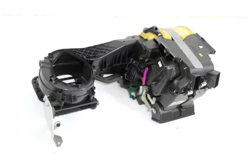 A4 8E B6 B7 8H Gebläsekasten Heizung Gebläse Kasten 8E1820353B Wärmetauscher (168725)