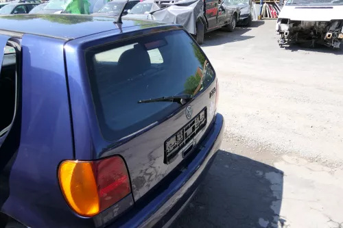 VW Polo 6N Heckklappe Klappe hinten Kofferraumklappe mit Scheibe blau LB5N (168858)