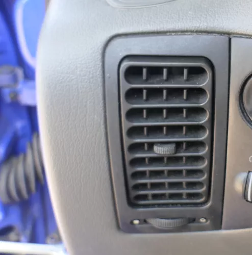 VW Polo 6N 6K Lüftungsdüse Düse Lüftung links im Armaturenbrett (168864)