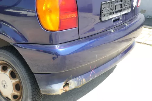 Polo 6N Stoßstange hinten NUR Oberteil der 2-geteilte Heckstoßstange blau LB5N (168868)