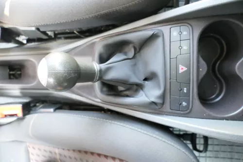 Seat Ibiza 6J Schaltknauf Schaltsack Schaltung Schaltknüppel Schalthebel (168928)