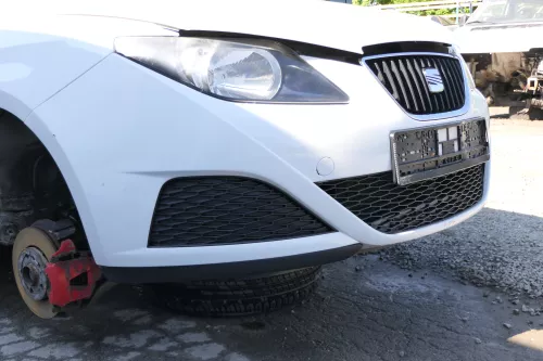 Seat Ibiza 6J Stoßstange Frontstoßstange vorne weiß LB9A Grill 6J0807217H (168948)