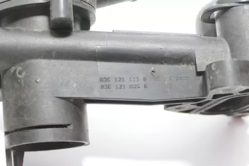 VW Polo 6R Ibiza 6J Thermostat Gehäuse Schlauch 1,2 03C121111B BZG (168966)