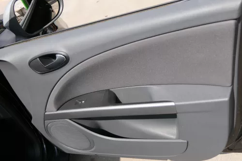 Seat Leon 1P Türverkleidung Verkleidung Tür hinten rechts Griff grau kometengrau (169228)