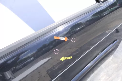 VW Polo Variant Kombi 6Kv oder Caddy 9Kv Tür vorne rechts schwarz LC9Z ohneAnbau (169271)