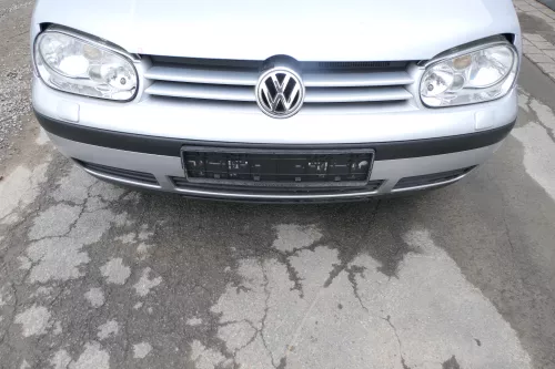 VW Golf 4 Stoßstange vorne Stoßfänger vorn vorne silber LB7Z SWR (169289)