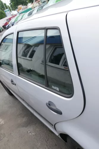 VW Golf 4 Limousine Tür hinten links silber grau LB7Z (KEINkombi) (169292)