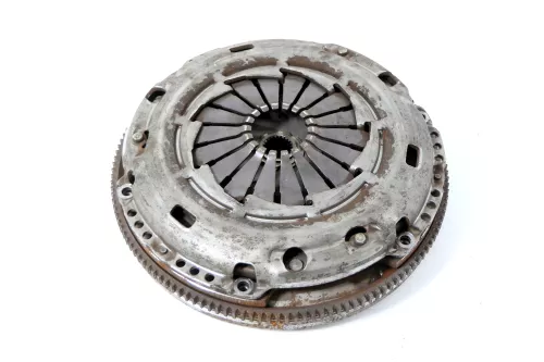 VW Polo 9N 9N3 Schwungrad Zweimassenschwungrad ASZ 1,9 TDI 96kw BTB 240mm (169309)