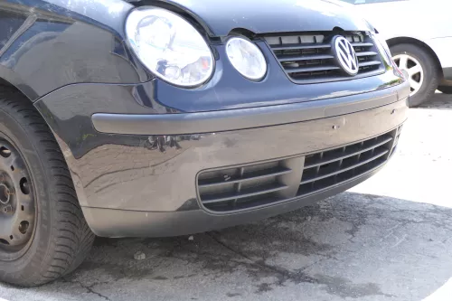 VW Polo 9N Stoßstange Frontstoßstange vorne schwarz LC9Z (169701)