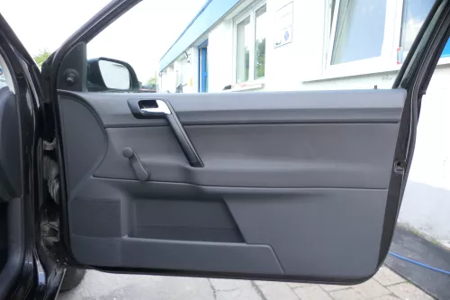 1x VW Polo 9N Türverkleidung Verkleidung Tür vorne rechts 2/3-Türer Beifahrertür