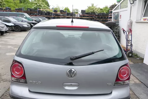 Polo 9N3 9N Heckklappe Kofferraumklappe Klappe silber LA7R grau silber --- Delle