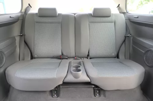 VW Fox Rückbank für Kopfstützen Kopfstütze Rücksitzbank getrennt teilbar geteilt