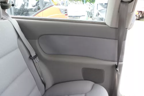 1x A3 8L Seitenverkleidung Seite Verkleidung links hinten 2/3-Türer grau muschel