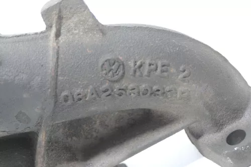 VW Golf 5 Krümmer Abgaskrümmer 1,6 75kw BFQ AVU 06A253033P 06A253031AK (170057)