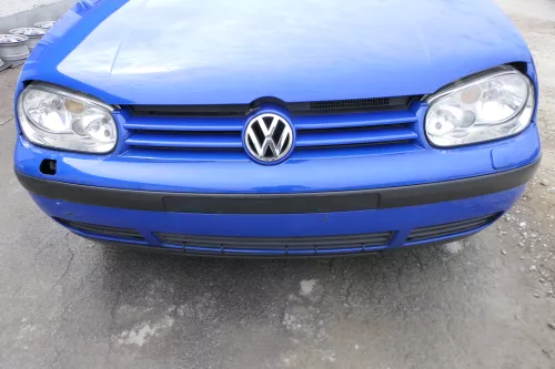 VW Golf 4 Stoßstange vorne Frontstoßstange Stoßfänger blau LW5Z SWR (170101)