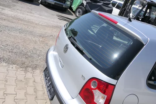 VW Polo 9N Fun Heckklappe Kofferraumklappe Klappe hinten silber LA7W metall (170120)