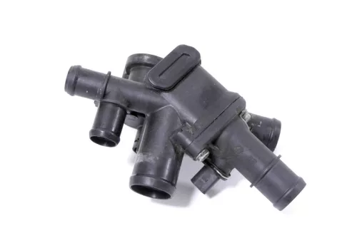 VW Golf 4 Thermostatgehäuse Deckel 06A121111 Abdeckung Kühlwasser APF AVU (170135)