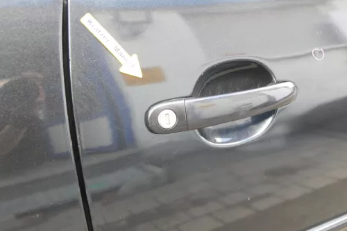 VW Golf 4 Tür vorne rechts Beifahrertür 2/3-Türer schwarz LC9Z ohnAnbauteile (170138)