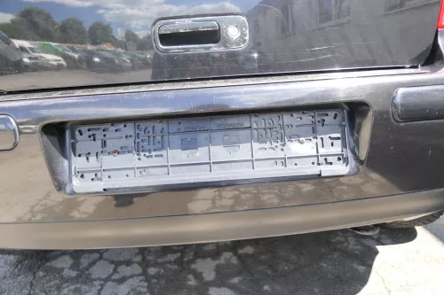 VW Golf 4 Limousine Stoßstange hinten Heckstoßstange Stoßfänger schwarz LC9Z (170141)