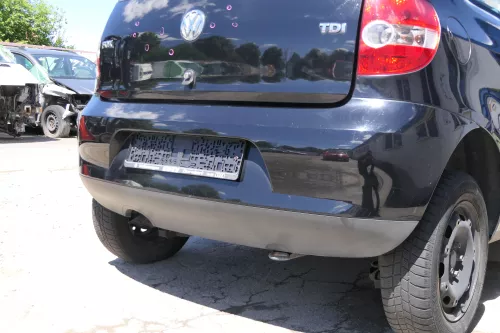 VW Fox 5Z Heckklappe Kofferraumklappe Klappe hinten + Scheibe schwarz L041 (170167)