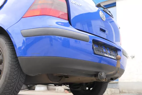 VW Golf 4 Limousine Stoßstange hinten Heckstoßstange Stoßfänger blau LW5Z (170182)