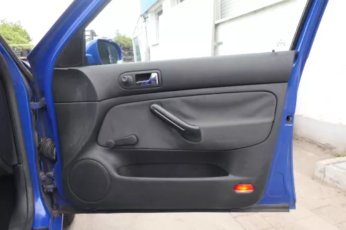 4x VW Golf 4 Limousine Türverkleidung Verkleidung Tür vorne hinten links rechts  (170185)