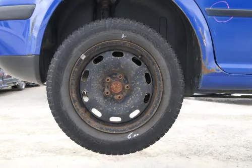 4x VW Golf 4 Bora 195/65 R15 91T Winterreifen M+S Reifen 6jx15H2 ET38 ca. 4-6mm (170191)