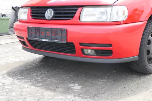 VW Polo 6N Kühlergrill Grillleiste vorne Leiste Grill rot LP3G (170220)