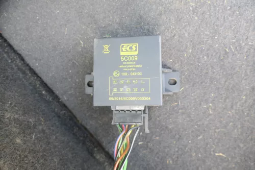 VW Golf 4 feste starre Anhängerkupplung Anhängekupplung +Kabelbaum Kombi (170369)