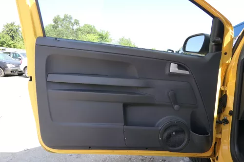 VW Fox 5Z Türverkleidung Verkleidung Tür vorne links schwarz 5Z3867013