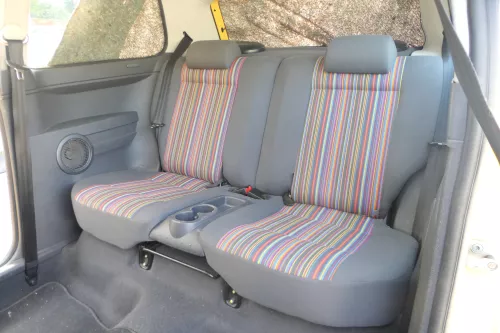 VW Fox Rückbank mit Kopfstützen Kopfstütze Rücksitzbank getrennt teilbar geteilt (170413)